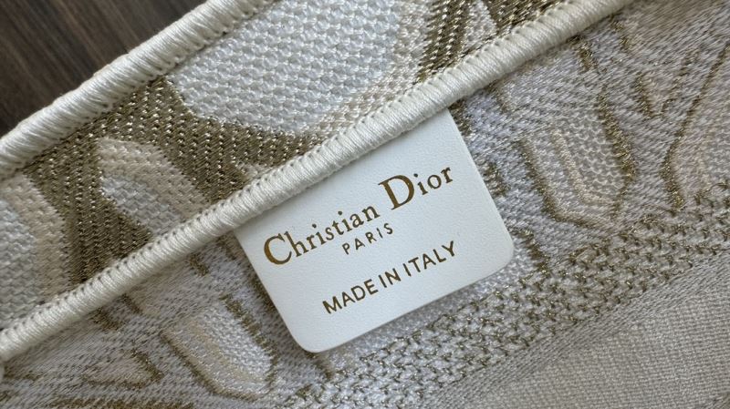 chr1st1an D10r shopping bags